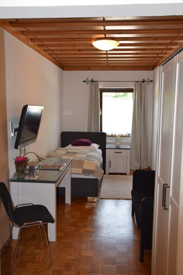 Landgasthof Steinmuehl Hofbauer Fruehstueckspension Und Campingplatz Waidhofen an der Ybbs Eksteriør billede
